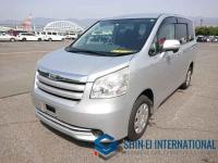 Toyota Noah 2008