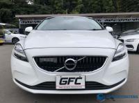 Volvo V40 2018