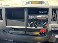Isuzu ELF 2023