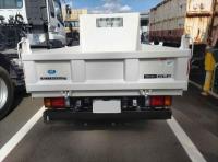 Isuzu ELF 2023