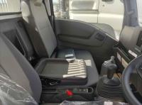 Isuzu ELF 2023