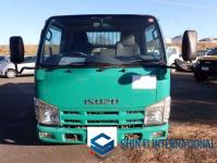 Isuzu ELF 2013