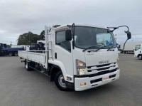 Isuzu Forward 2018