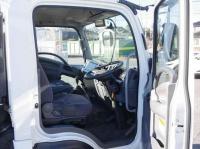 Isuzu Forward 2016