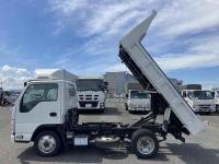 Isuzu ELF 2017