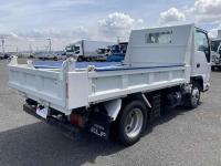 Isuzu ELF 2017