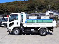 Isuzu Forward 2023