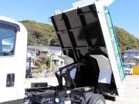 Isuzu Forward 2023