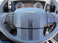 Isuzu Forward 2023