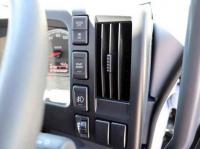 Isuzu Forward 2023