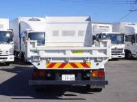 Isuzu Forward 2018