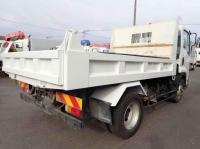 Isuzu Forward 2016