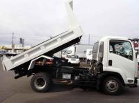 Isuzu Forward 2016