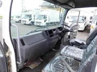 Isuzu Forward 2016