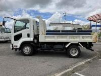 Isuzu Forward 2016