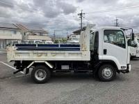 Isuzu Forward 2016