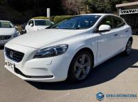 Volvo V40 2015