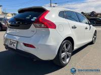 Volvo V40 2015