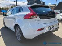 Volvo V40 2015
