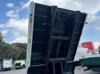 Isuzu ELF 2023