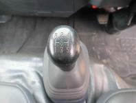 Isuzu ELF 2022
