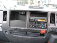 Isuzu ELF 2022