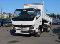 Mitsubishi Canter 2023