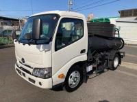 Hino Dutro 2023