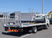 Isuzu ELF 2024