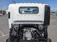 Isuzu ELF 2024