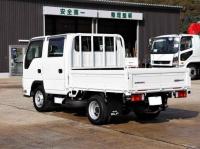 Isuzu ELF 2023