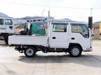 Isuzu ELF 2023