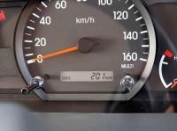 Isuzu ELF 2023