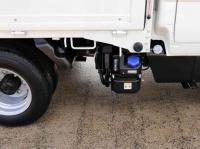 Isuzu ELF 2023