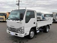 Isuzu ELF 2023