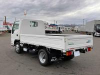 Isuzu ELF 2023