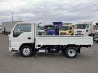 Isuzu ELF 2023