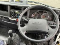 Isuzu ELF 2023