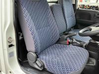 Isuzu ELF 2023