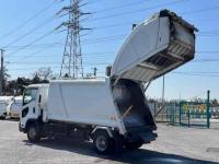 Isuzu Forward 2011