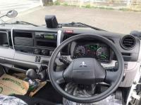 Mitsubishi Canter 2023