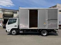 Mitsubishi Canter 2022