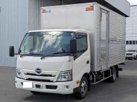 Hino Dutro 2022