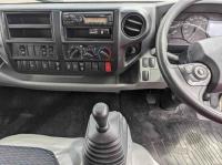 Hino Dutro 2022