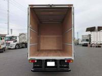 Mitsubishi Canter 2023