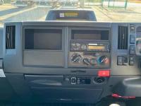Isuzu ELF 2022
