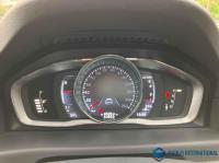 Volvo V70 2016