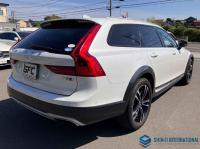 Volvo V90 2017