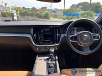 Volvo V60 2019