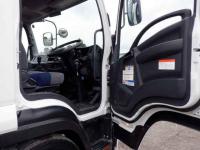 Isuzu Forward 2022